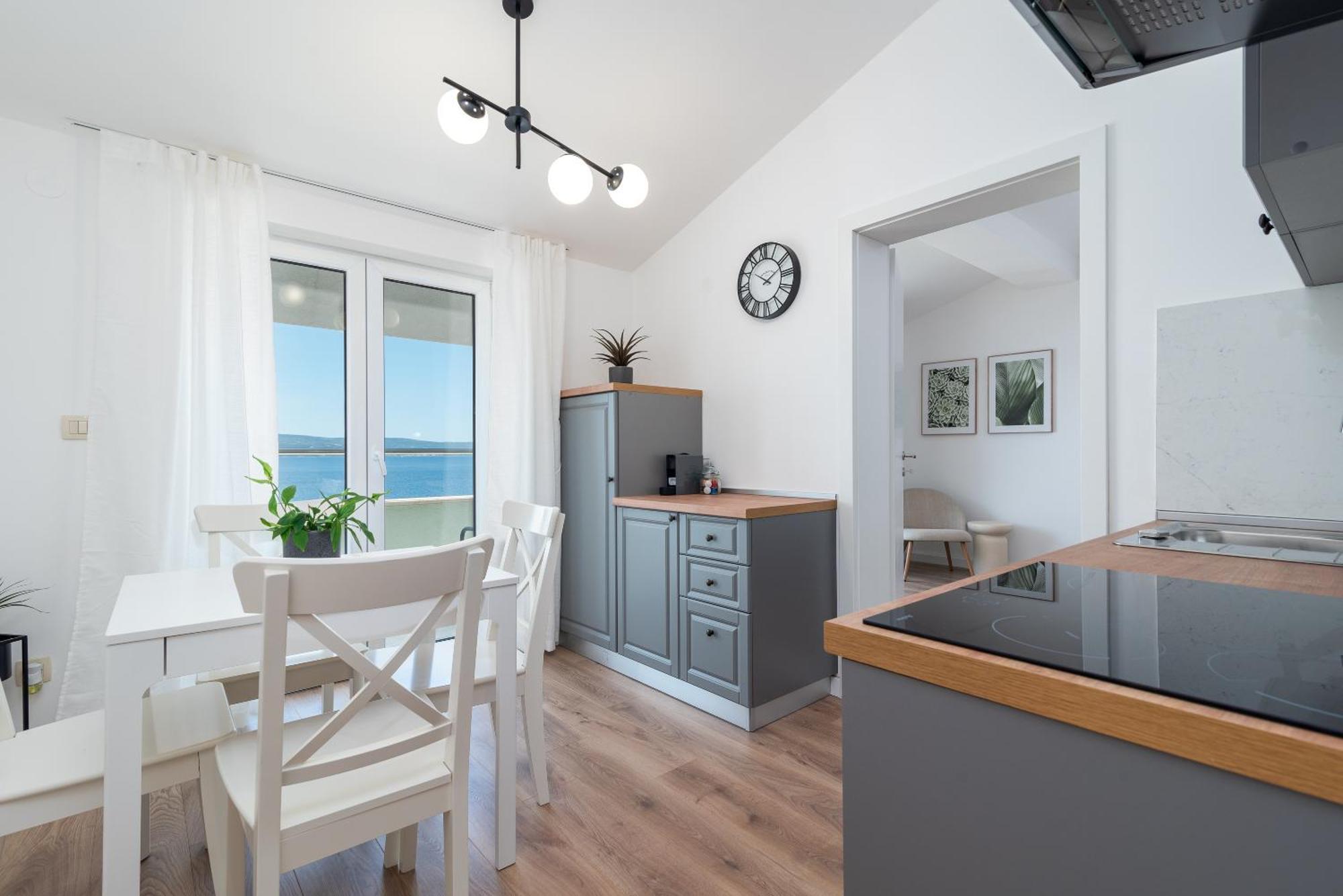 Sea View Apartment Karmen Jesenice  Exteriör bild